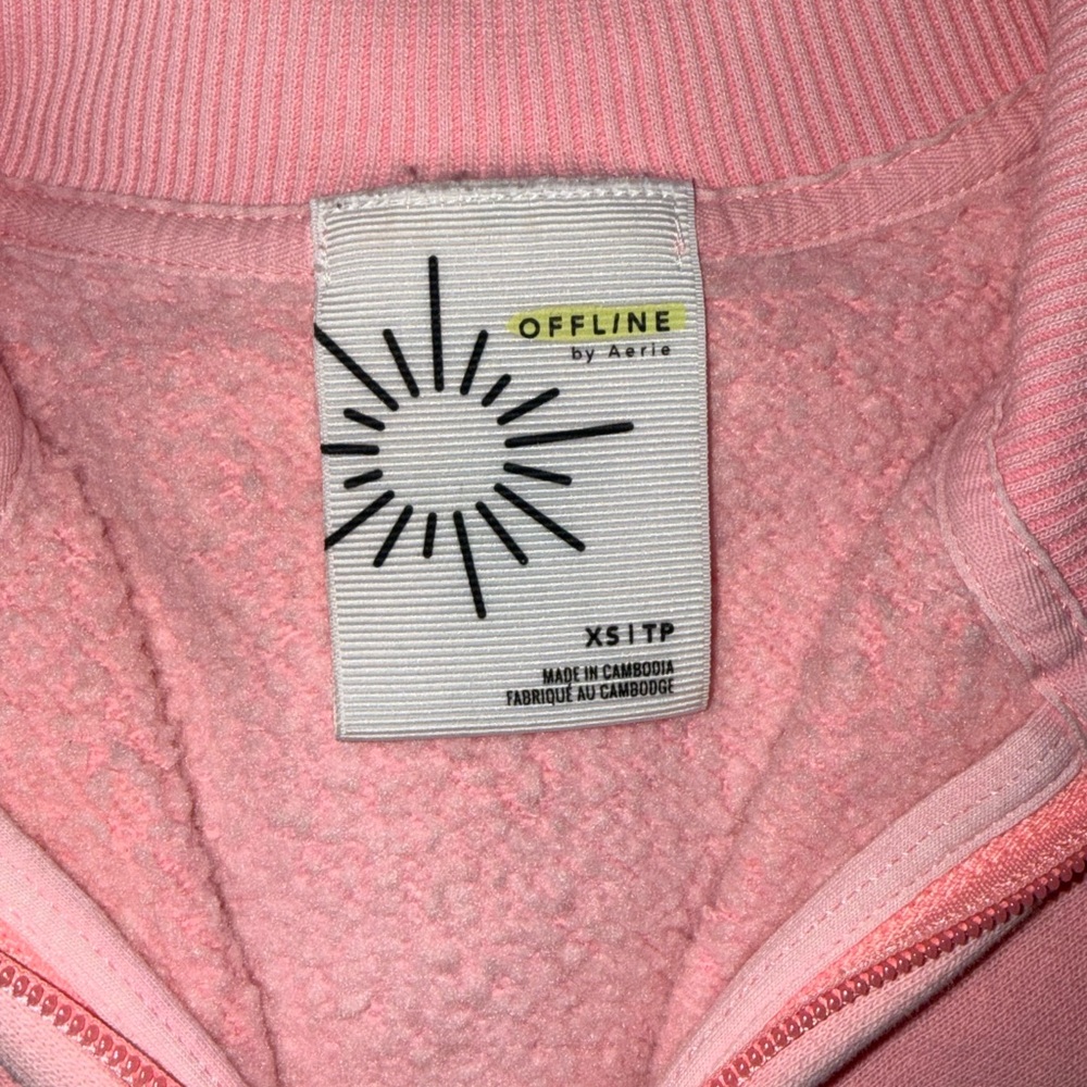 aerie OFFLINE Women's Pink Half-Zip Sweatshirt - Picture 3 of 4